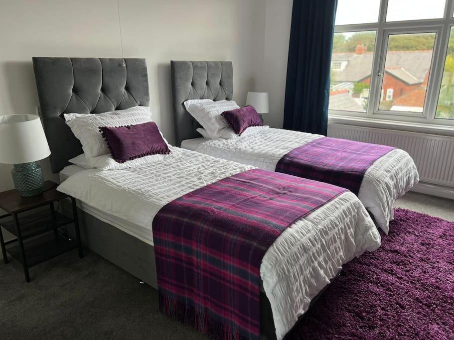 Hidden Gem W/ Parking Short Walk To Pleasure Beach Blackpool Extérieur photo